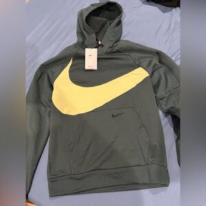 Nike Therma-Fit jacket Men size small